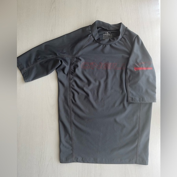 O'Neill youth boys short sleeve rashguard top size 10
short sleeve rashguard - Picture 1 of 5